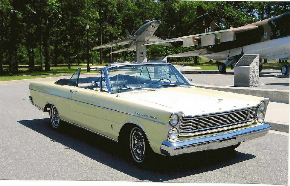 Ford Galaxie 500XL Town Victoria 4dr HT