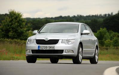 Skoda Superb Elegance 28 V6 Auto