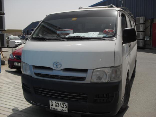 Toyota Hi Ace Van