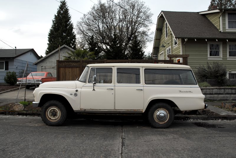 International Harvester 1200