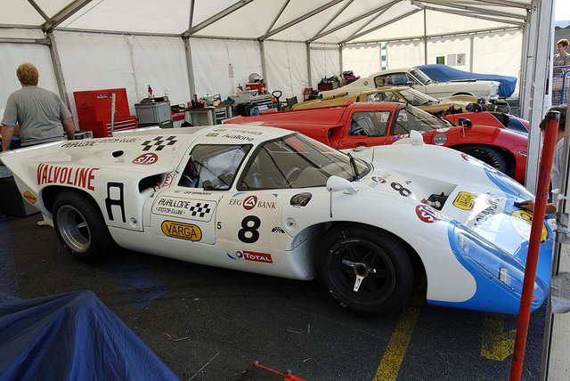 Lola T70 MKIII B