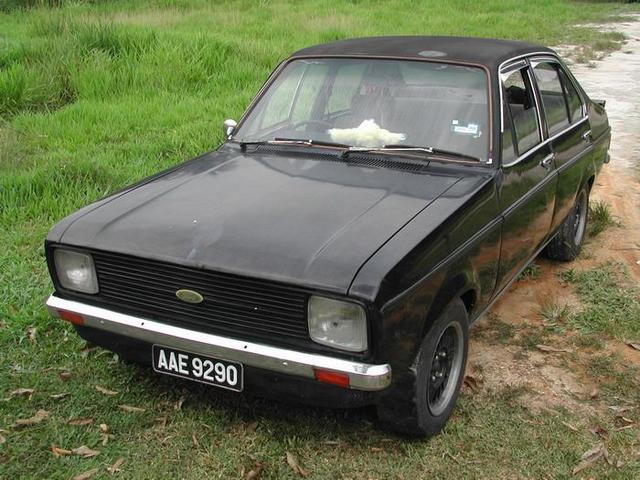 Ford Escort 13 GL Ford Escort 13 GL