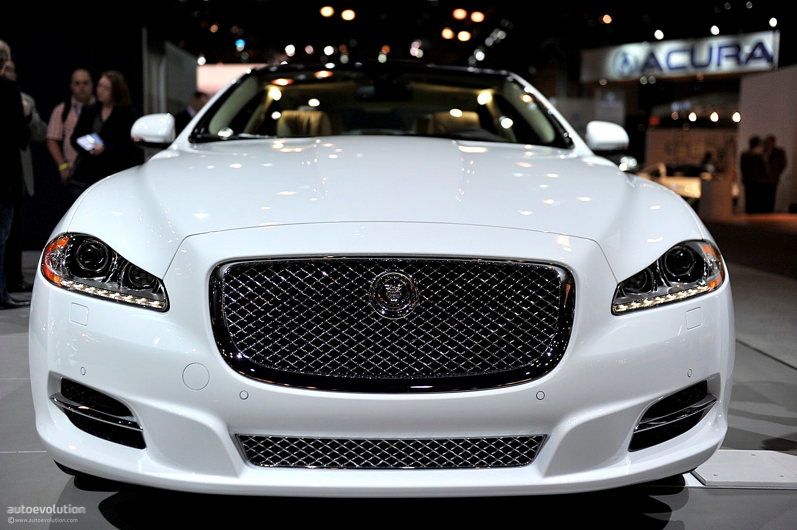 Jaguar XJL