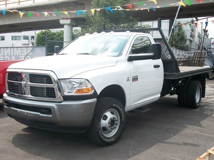 Dodge Ram 4000