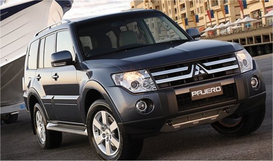 Mitsubishi Pajero Sport GLS 4WD