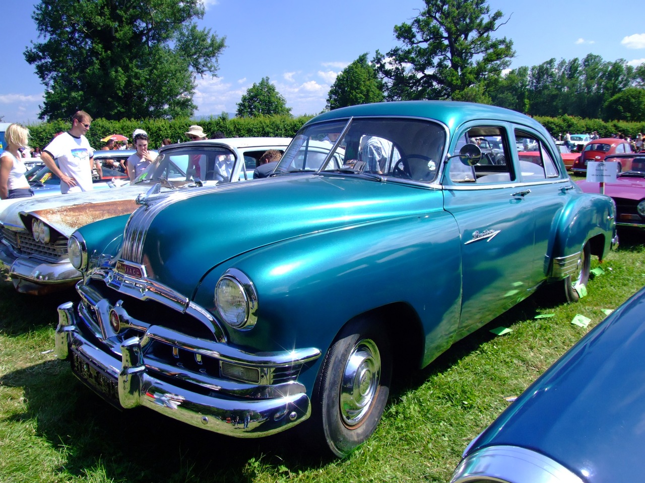 Pontiac Chieftain Special