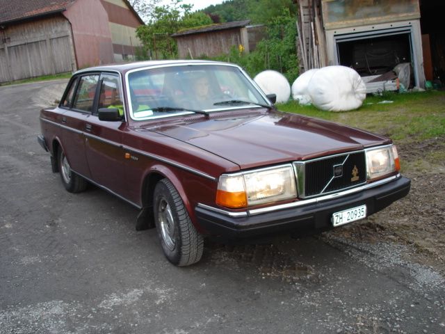 Volvo 240GL