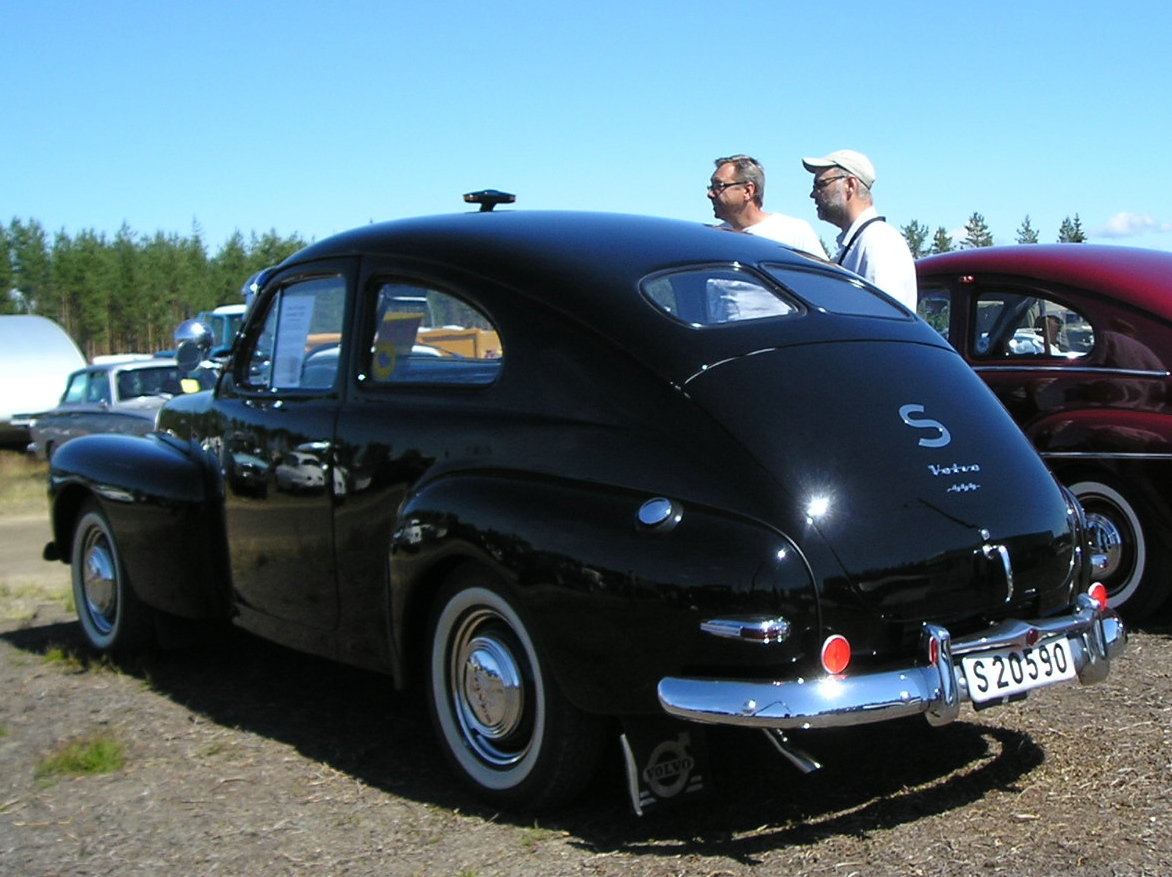 Volvo PV444D