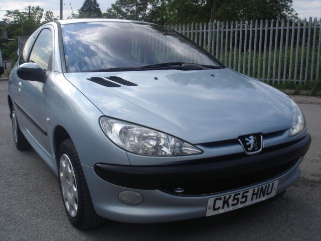 Peugeot 206 16V