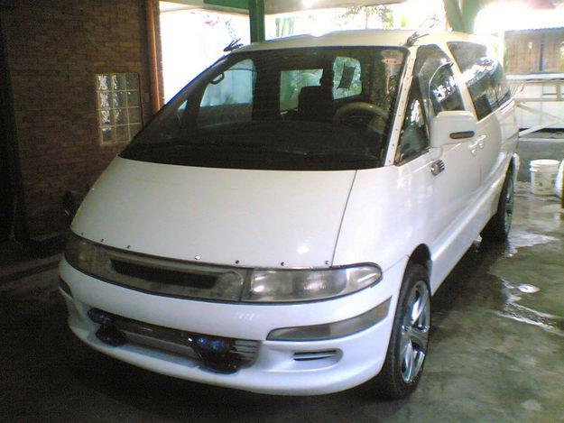 Toyota Estima Emina