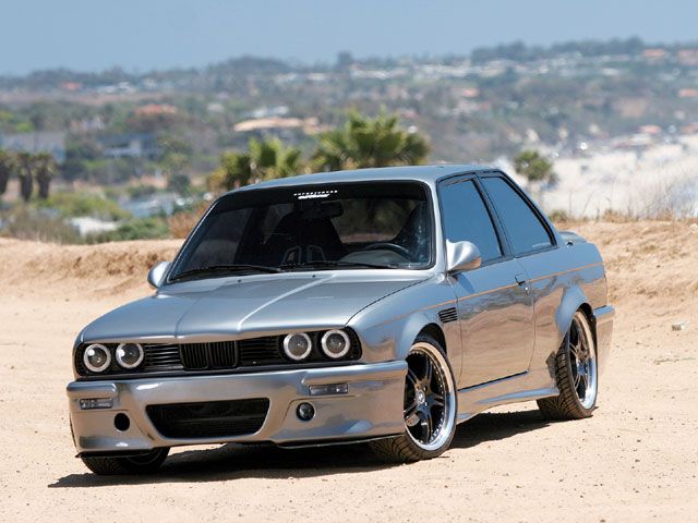 BMW 325iS