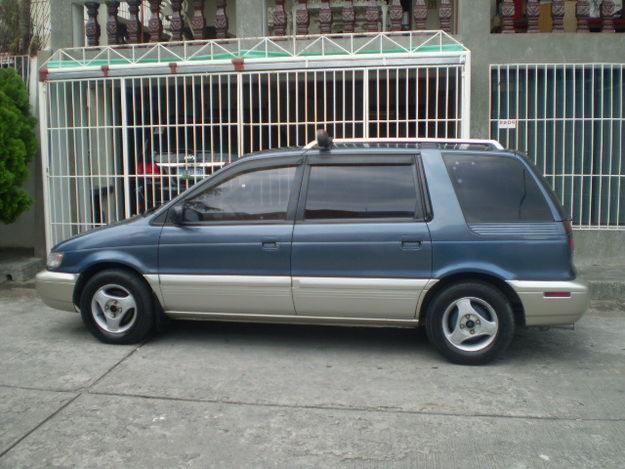 Mitsubishi Space Wagon