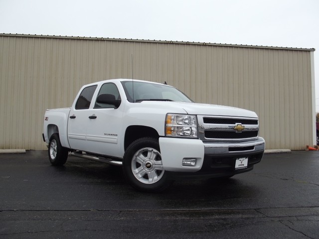 Chevrolet Silverado Z71 LT Crew Cab 4x4