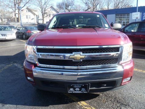 Chevrolet Silverado Z71 LT Crew Cab