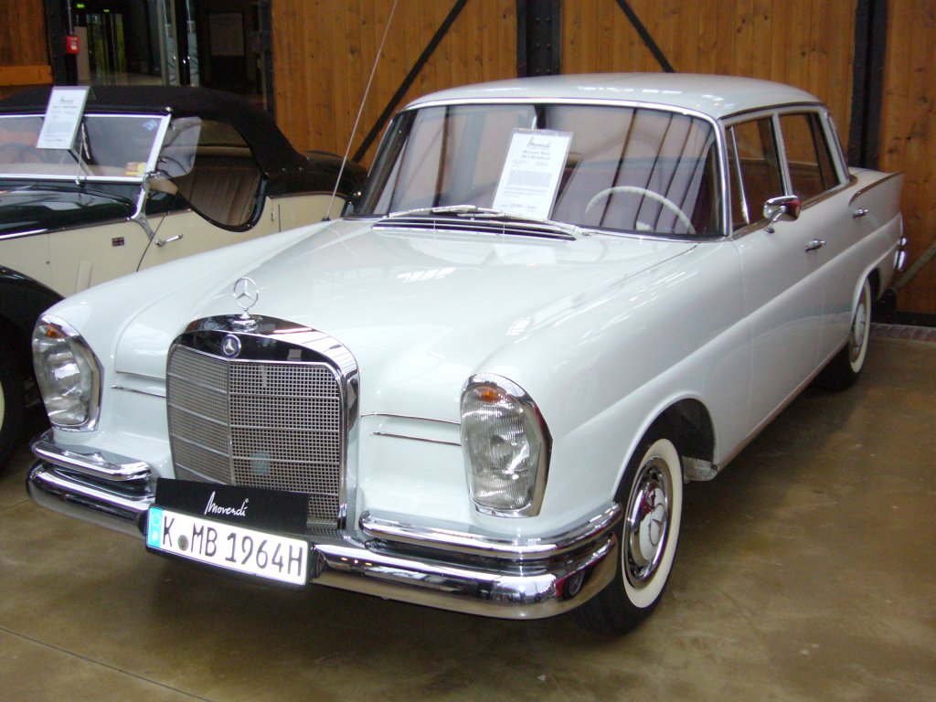 Mercedes-Benz 220Sb