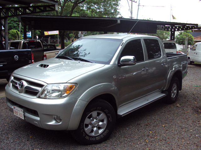 Toyota Hilux SRV 30 D-4D