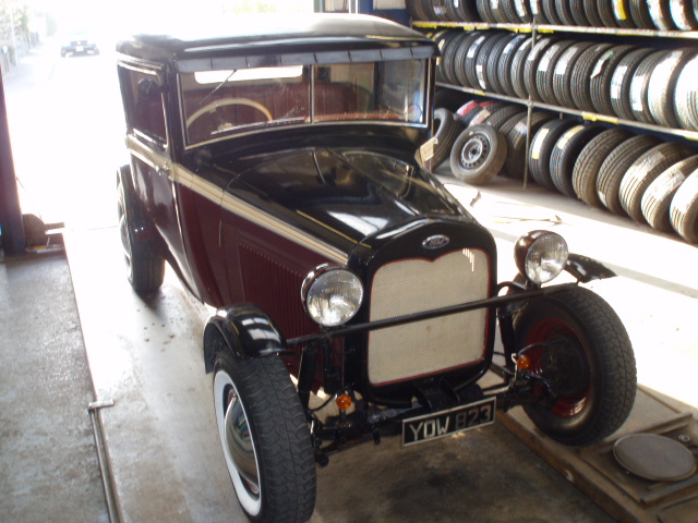 Ford Popular Pick-Up