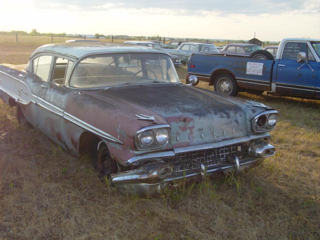 Pontiac Pathfinder 4dr Pontiac Pathfinder 4dr