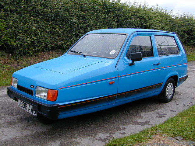 Reliant Robin