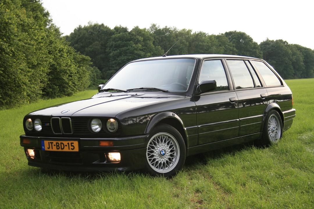 BMW 325i Touring