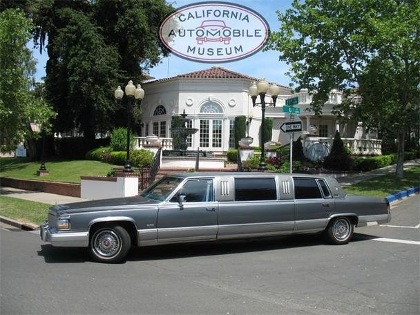 Cadillac Van Cleef Series 3 Limo