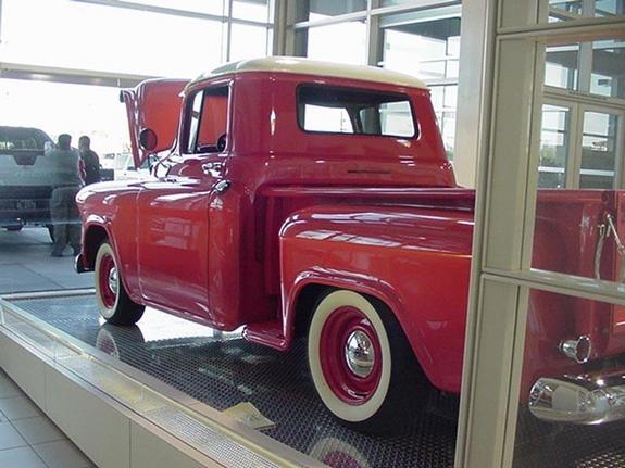 Chevrolet Apache Truck