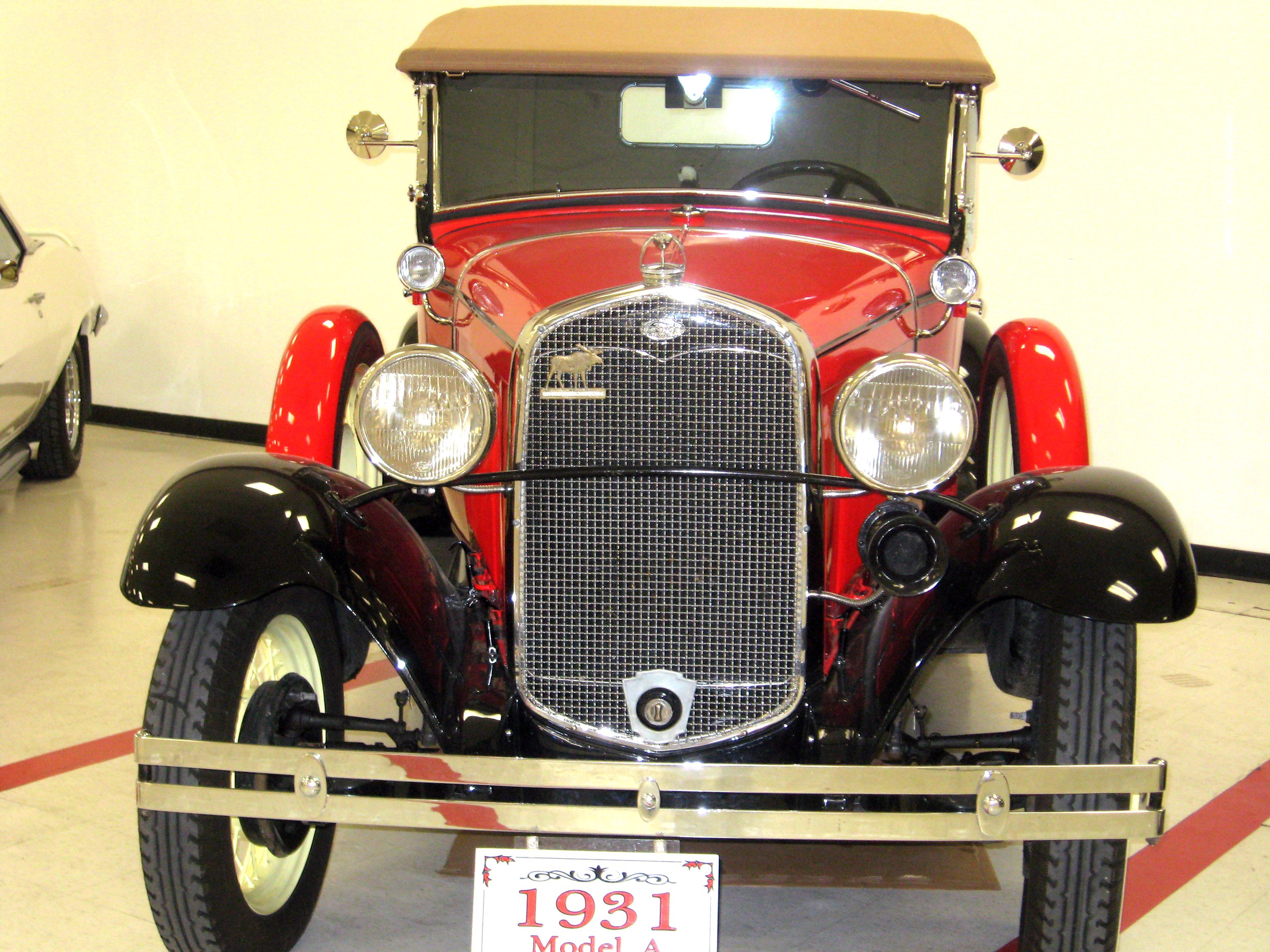 Ford Model A DeLuxe Roadster