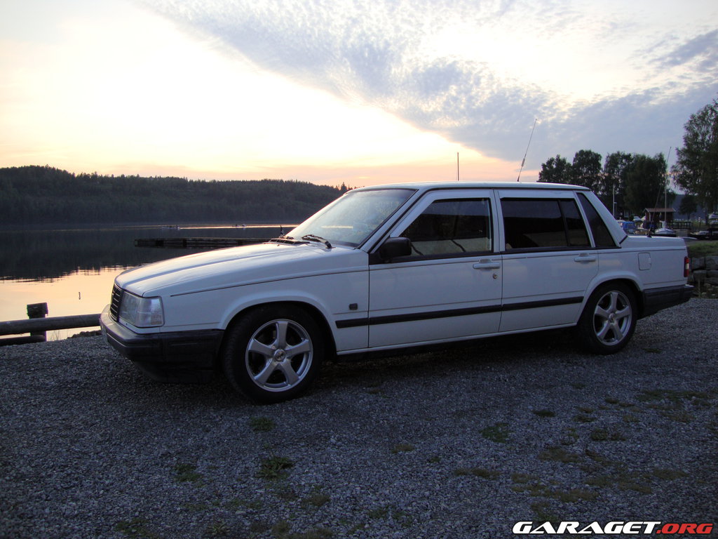 Volvo 744-882