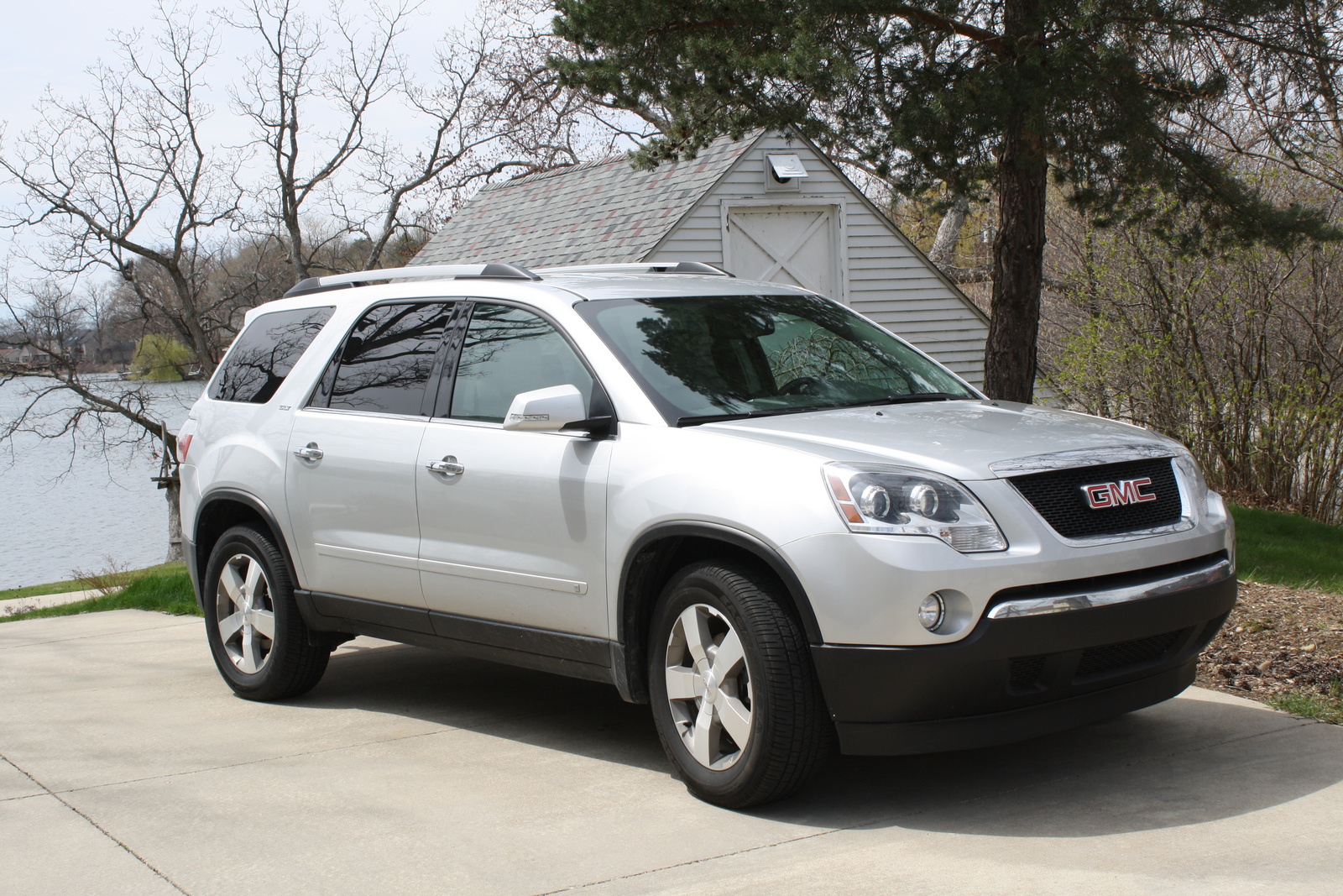 GMC Acadia SLT