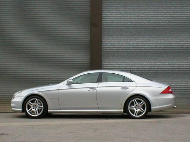 Mercedes-Benz CLS 54L V8 Kompressor