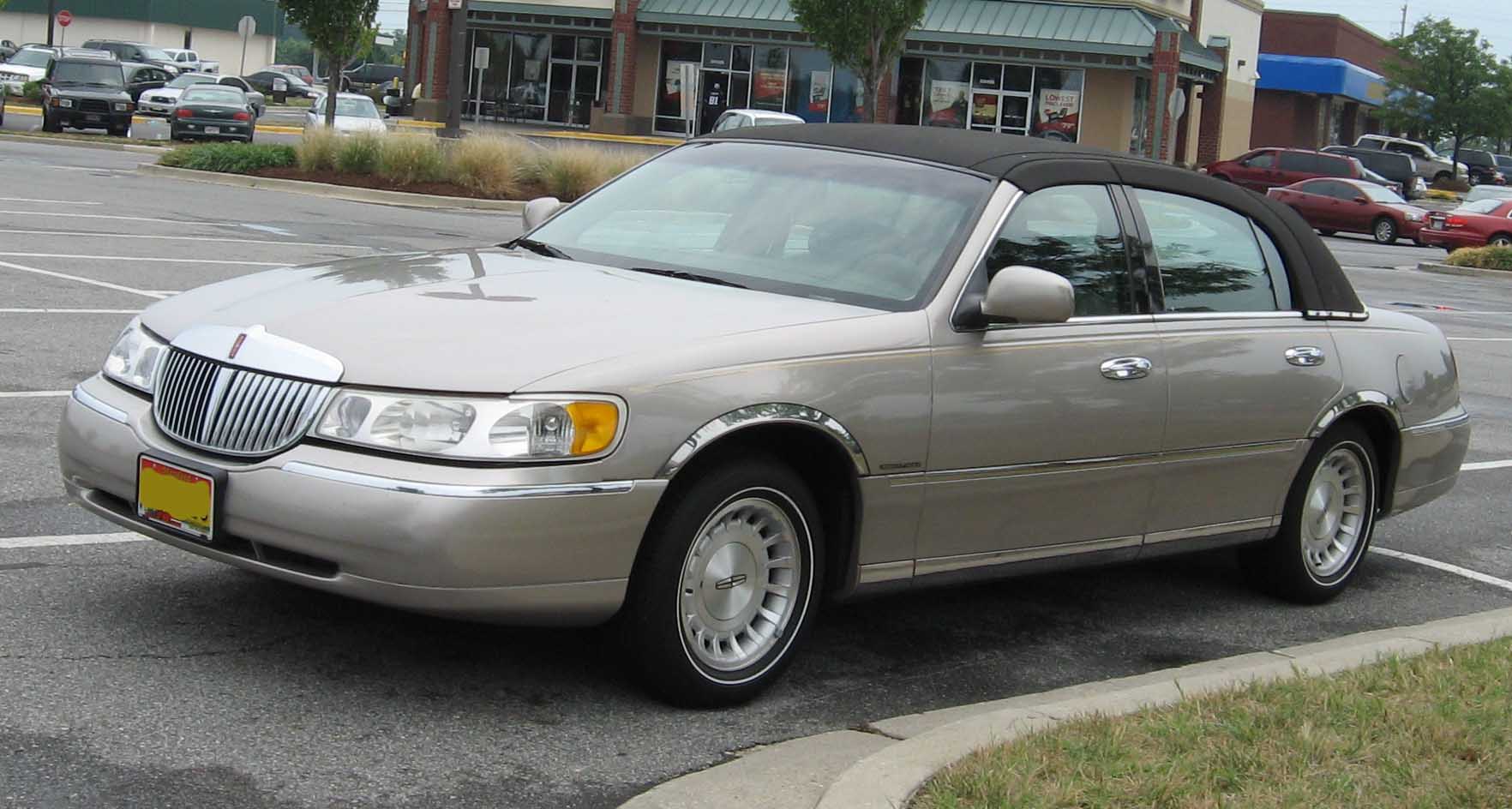 Lincoln Town Car