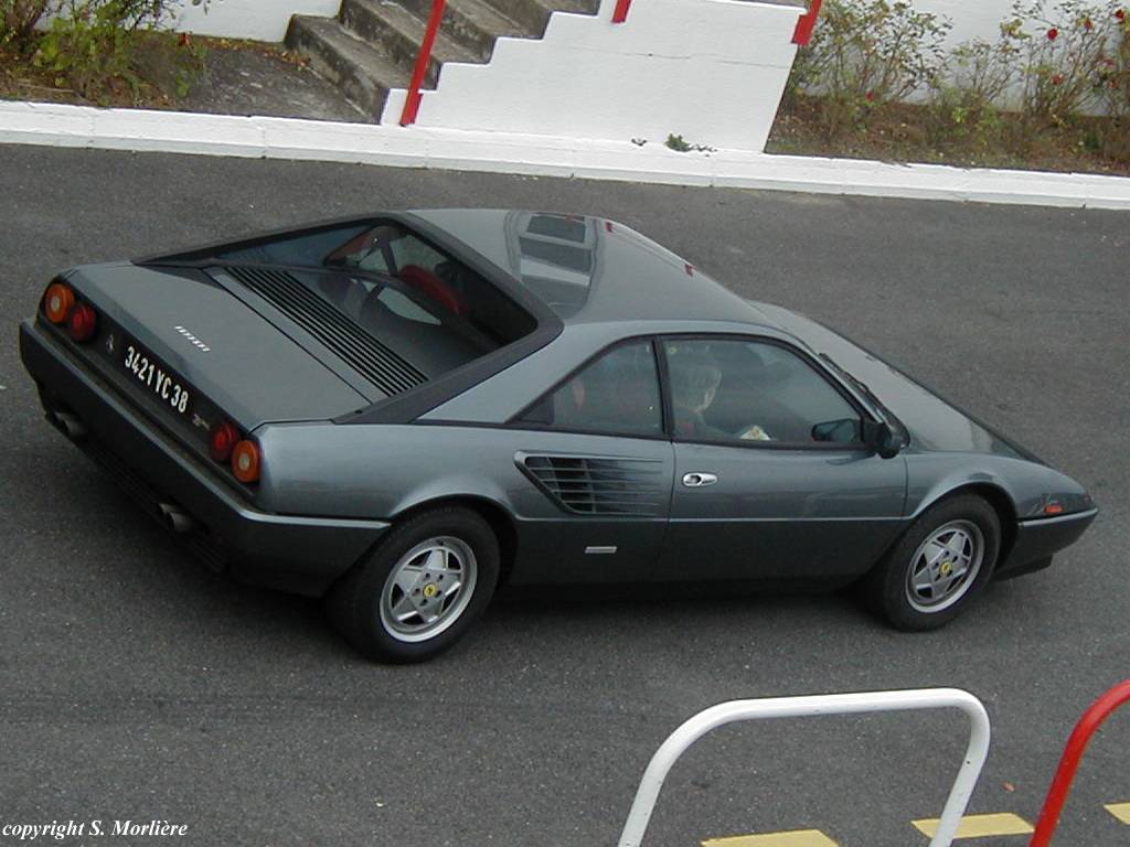 Ferrari Mondial 8