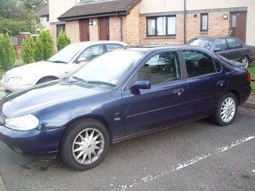 Ford Mondeo Zetec 23