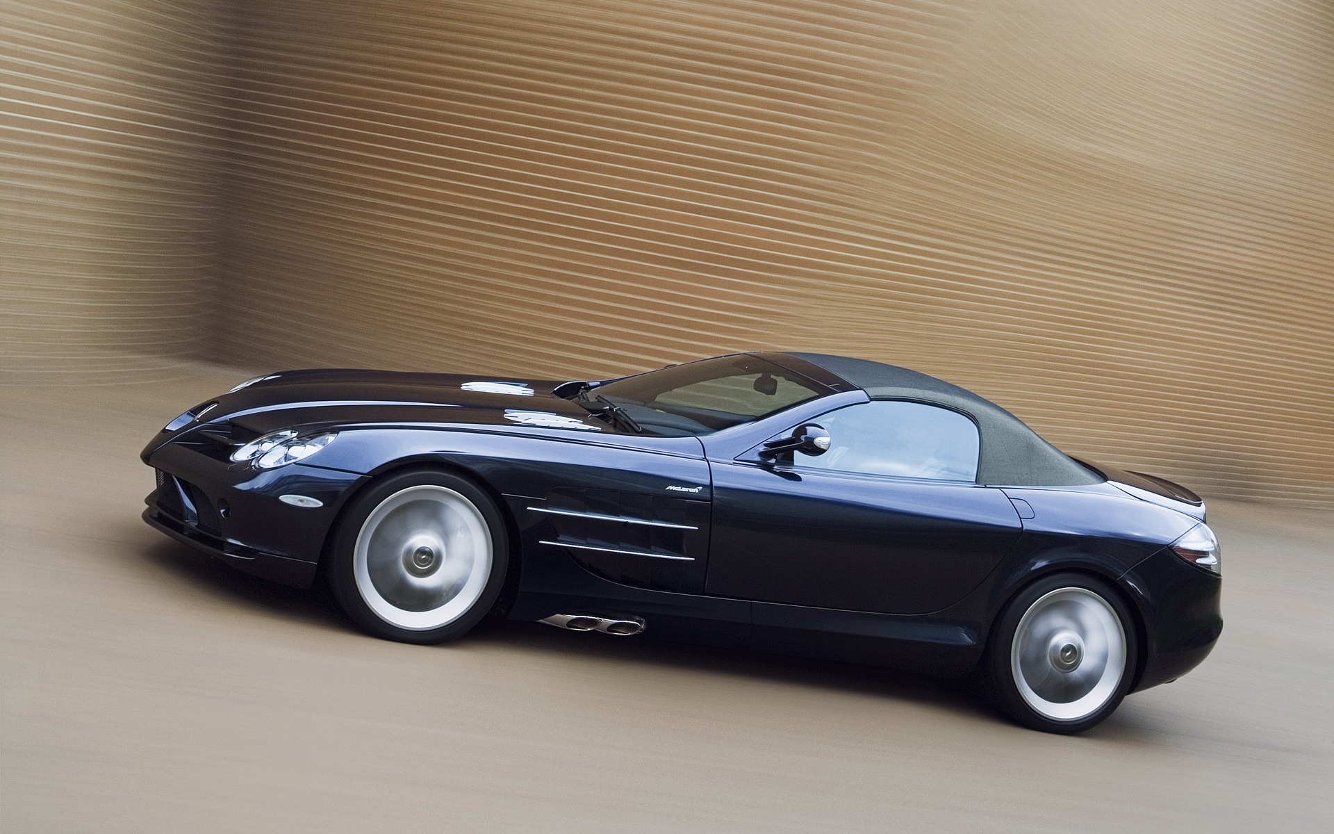 McLaren Mercedes SLR Roadster