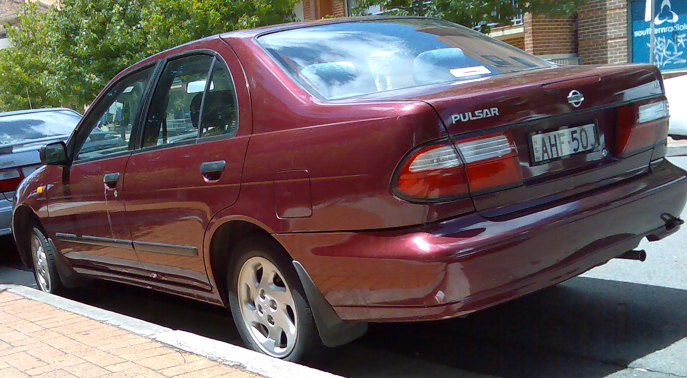 Nissan Pulsar 16 LX