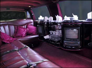 Lincoln Towncar Limo