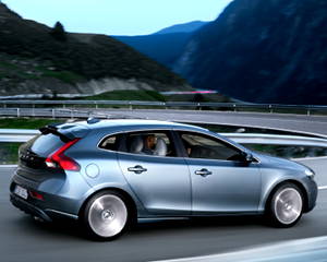 Volvo V40 T5