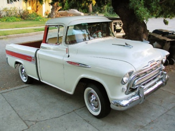 Chevrolet Cameo Pickup