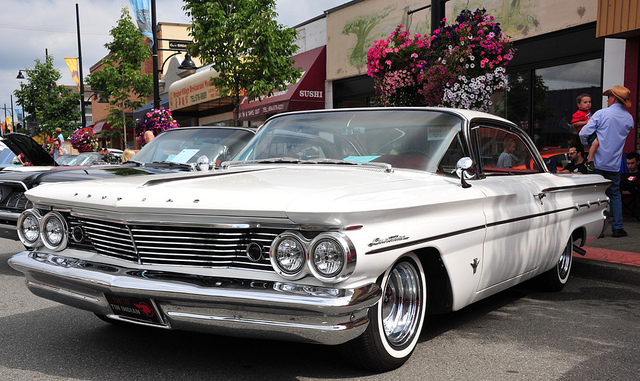 Pontiac Laurentian 2-door hardtop