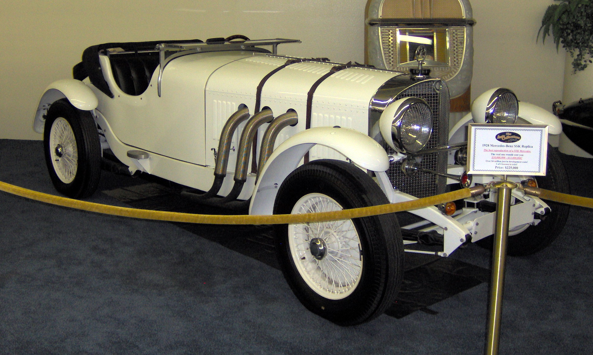 Mercedes-Benz Replica