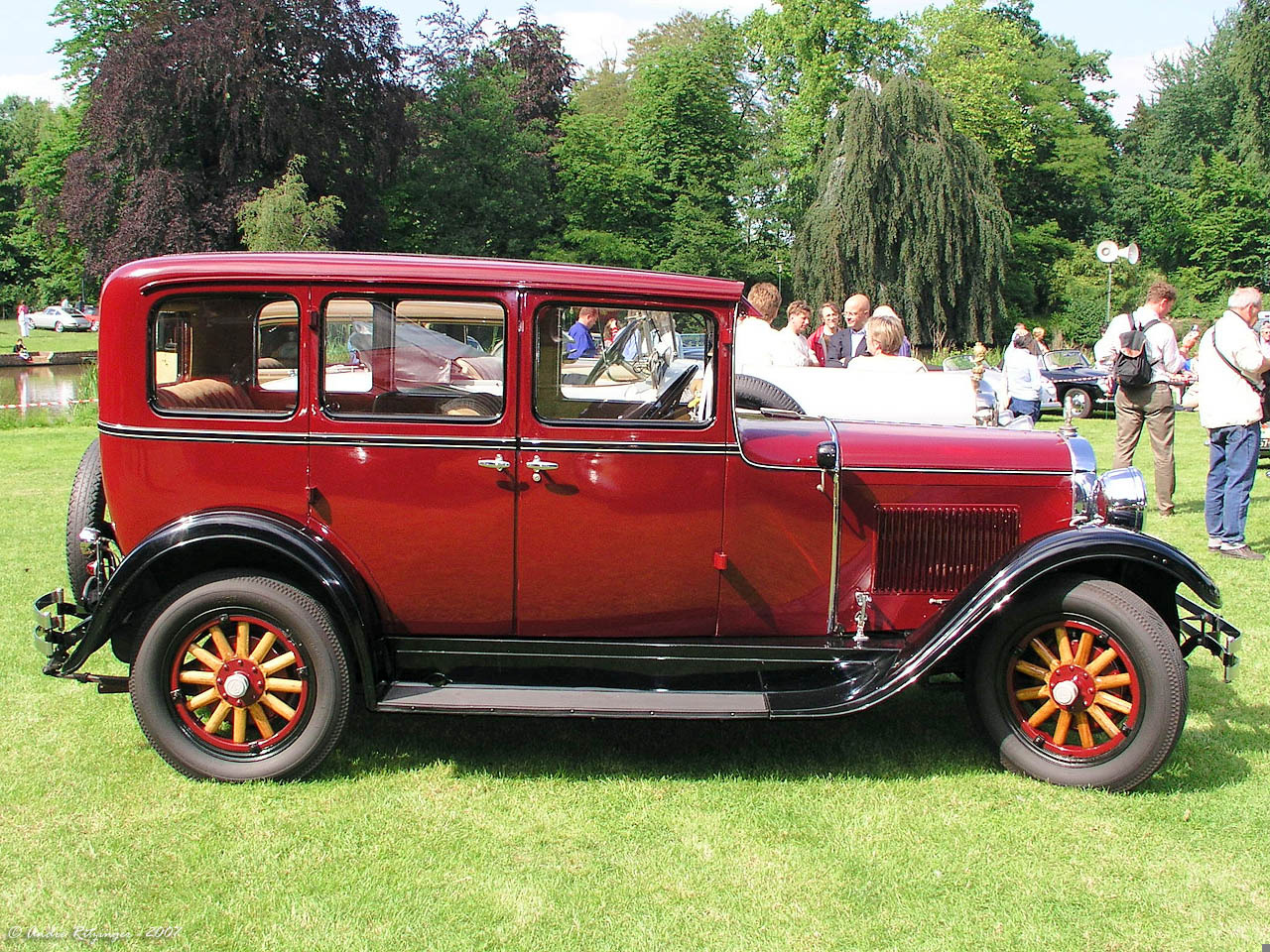 Dodge 4 Soor sedan