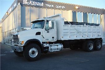 Mack CTP713B Granite Axle Back