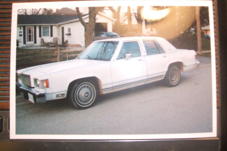 Mercury Rideau Crown Victoria