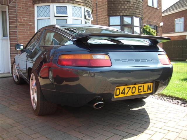 Porsche 928 S