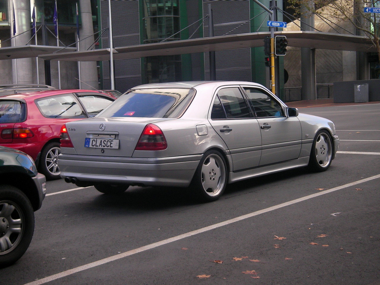 Mercedes-Benz C 28