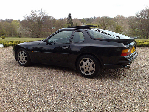 Porsche 944 Turbo SE