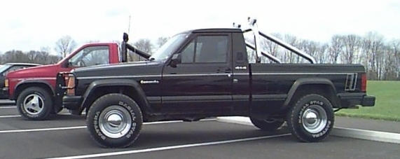 Jeep Comanche Pioneer