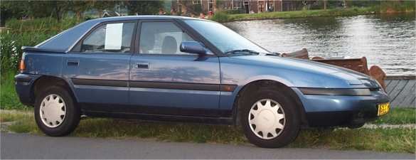 Mazda 323 16i
