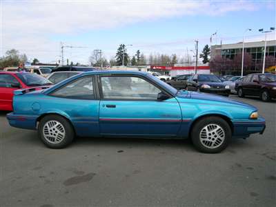 Pontiac Sunbird LE