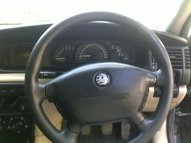 Opel Vectra GL 16i